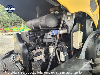 Pá Carregadeira New Holland W130 B