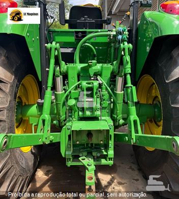 Trator Agrícola John Deere 6125J