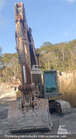 Escavadeira Volvo EC380D