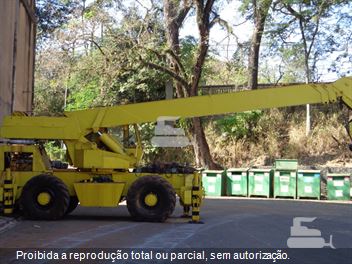 Guindaste Clark 720