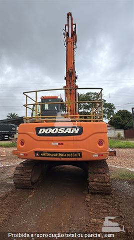 Escavadeira Doosan DX225LCA