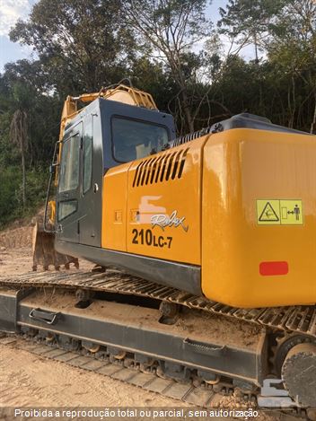 Escavadeira Hyundai R210LC-7