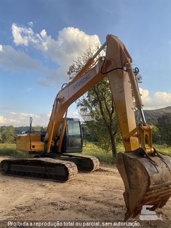 Escavadeira Hyundai R210LC-7