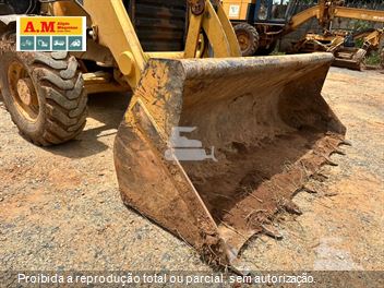 Retro Escavadeira Caterpillar 416E