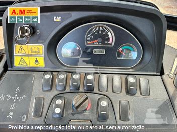 Retro Escavadeira Caterpillar 416E