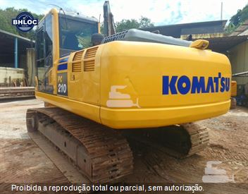 Escavadeira Komatsu PC210