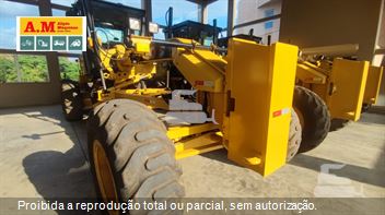 Motoniveladora Caterpillar 140K
