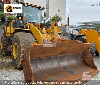 Pá Carregadeira Caterpillar 966L