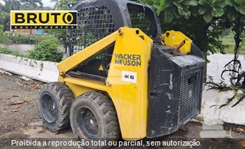 Mini-Carregadeira Wacker Neuson 701s