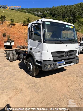 Caminhão Mercedes-Benz Atego 2730K 6x4 2p (Diesel)(E5)