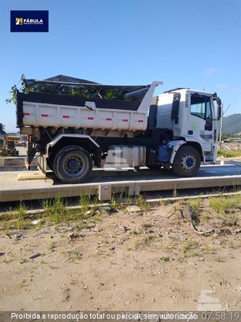 Caminhão Iveco EUROCARGO 170-E22 2p (diesel)