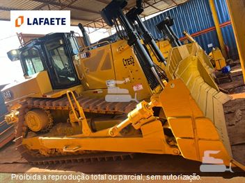 Trator de Esteira Caterpillar D8T