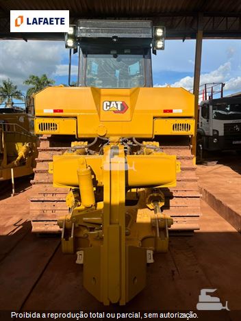 Trator de Esteira Caterpillar D8T