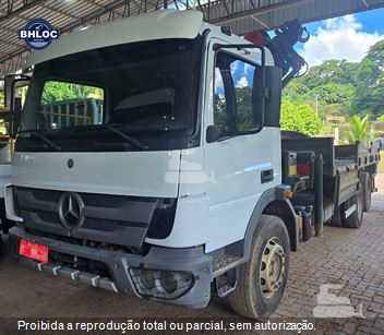 Caminhão Mercedes-Benz Atego 2426 6x2 2p (Diesel) (E5)