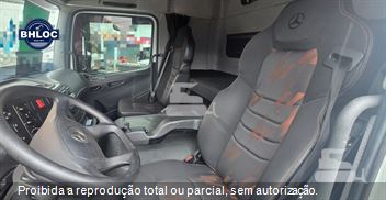 Caminhão Mercedes-Benz Atego 2430 6x2 2p (Diesel)(E5)