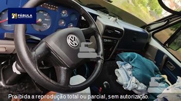 Caminhão Volkswagen 24-220/24-220 Worker T 3-Eixos 2p (Diesel)