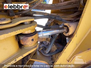 Pá Carregadeira Caterpillar 938G