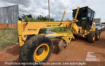 Motoniveladora New Holland RG170B