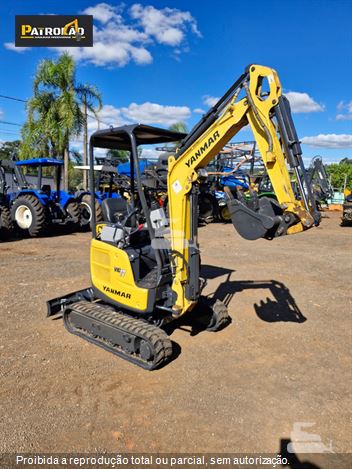 Mini-Escavadeira Yanmar Vio17