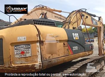 Escavadeira Caterpillar 320D2L