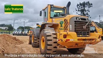 Pá Carregadeira Volvo L120 F