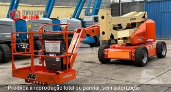 Plataforma Aérea (Elevatória) JLG E450 AJ