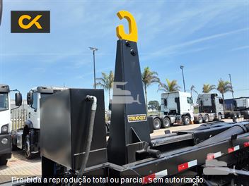 Caminhão Volkswagen 33-460 Constellation 6x4 2p (diesel)(E5)