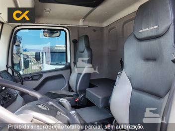 Caminhão Volkswagen 33-460 Constellation 6x4 2p (diesel)(E5)