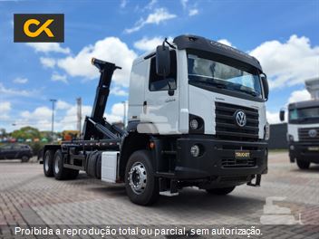 Caminhão Volkswagen 33-460 Constellation 6x4 2p (diesel)(E5)