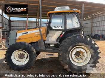 Trator Agrícola Valtra BM125