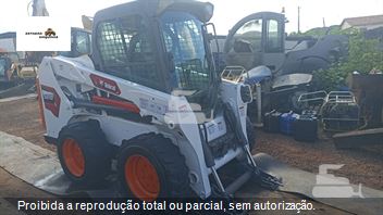 Mini-Carregadeira Bobcat S510