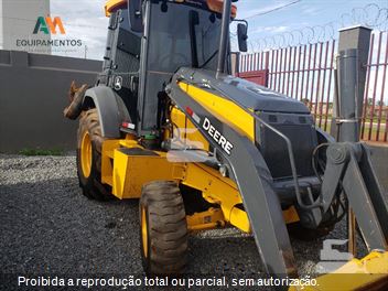Retro Escavadeira John Deere 310L