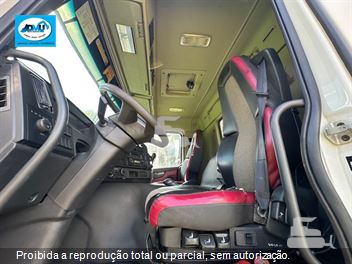 Caminhão Volvo FMX 460 6x4 2p (Diesel) (E5)