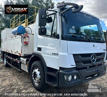 Caminhão Mercedes-Benz Atego 1419 2p (Diesel) (E5)
