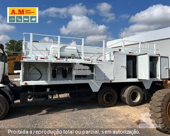 Caminhão Mercedes-Benz Atron 2729 6x4 2p (diesel) (E5)