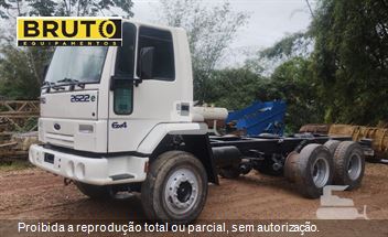 Caminhão Ford CARGO 2622/2622 E 6x4 T 3-Eixos 2p (Diesel)