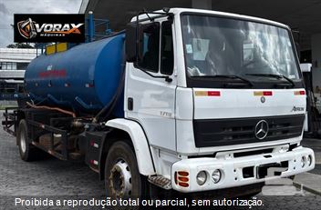 Caminhão Mercedes-Benz Atron 1719 2p (diesel)(E5)