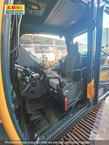 Escavadeira Hyundai R140LC-9S
