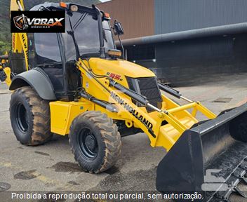 Retro Escavadeira New Holland B95B