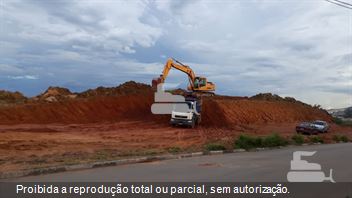 Escavadeira Hyundai R210LC-7