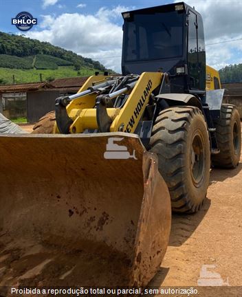 Pá Carregadeira New Holland 12D