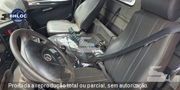 Caminhão Mercedes-Benz Axor 2831 K 6x4 2p (Diesel) (E5)