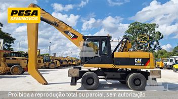 Escavadeira Caterpillar M322D