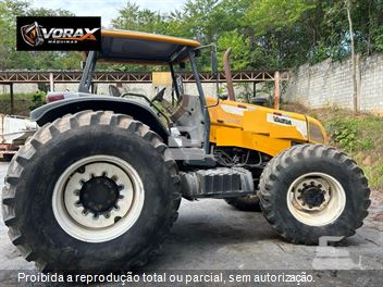 Trator Agrícola Valtra BH165