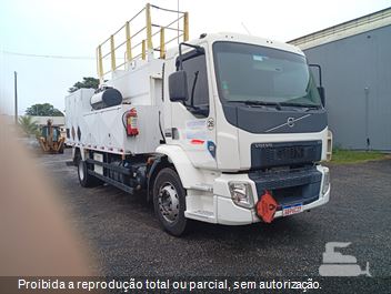 Caminhão Volvo VM 270 4x2 2p (Diesel) (E5)