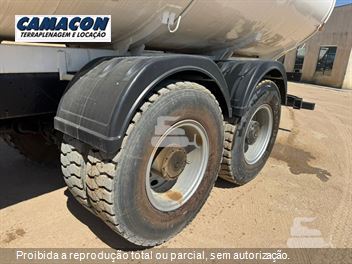Caminhão Mercedes-Benz Axor 4144 K 6x4 2p (diesel)