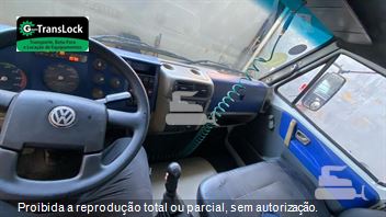Caminhão Volkswagen 23-220 6x2 3-Eixos 2p (diesel)