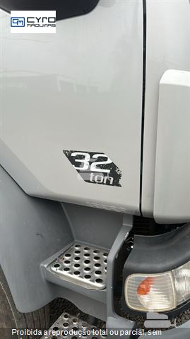 Caminhão Volvo VM 330 6x4 2p (Diesel) (E5)