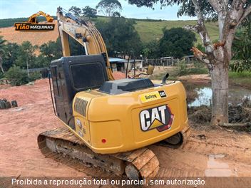 Escavadeira Caterpillar 313D2 L