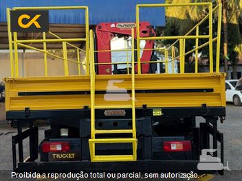Caminhão Volvo VM 270 6x4 2p (Diesel) (E5)